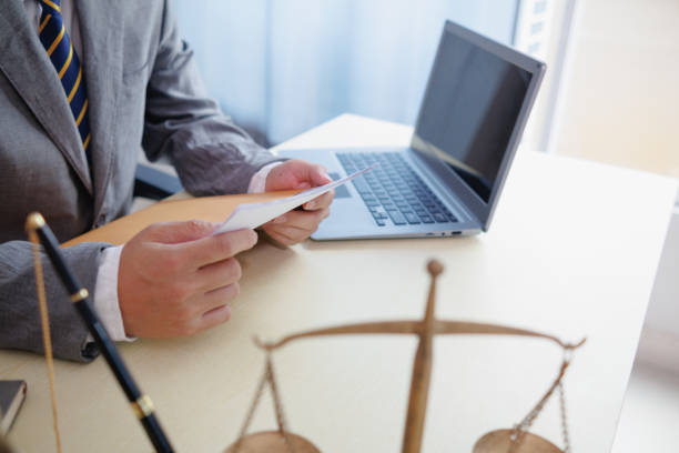 Cheque Bounce Lawyer for Tis Hazari Court